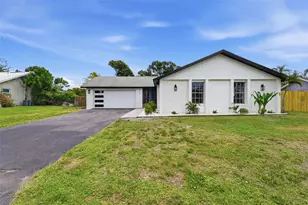 4731 Atlantic Ave, Sarasota, FL 34233 - Photo 1