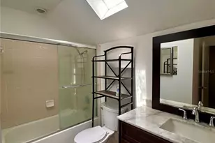 223 NW 34th St, Gainesville, FL 32607 - Photo 13