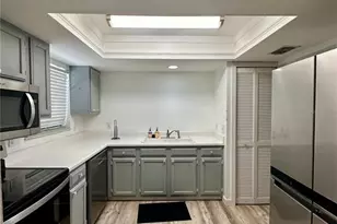 223 NW 34th St, Gainesville, FL 32607 - Photo 3