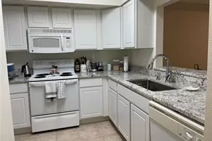 9172 SW 52nd Rd, Gainesville, FL 32608 - Photo 3