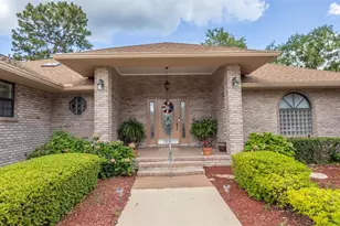 4660 SE 3rd Pl, Keystone Heights, FL 32656 - Photo 3