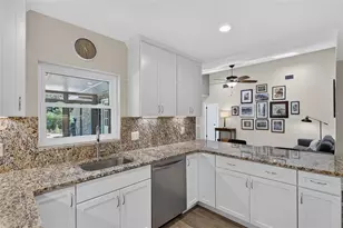2522 NW 27th Pl, Gainesville, FL 32605 - Photo 11