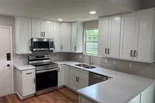 6613 NW 30th Ter, Gainesville, FL 32653 - Photo 3