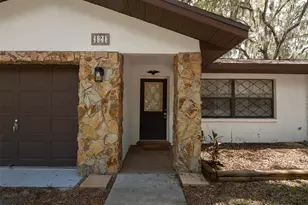 121 Serena Cir, Melrose, FL 32666 - Photo 3