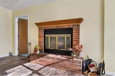 17409 NW 240th Terrace, High Springs, FL 32643 - Photo 9
