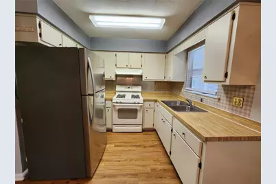 4711 NW 27 Terrace, Gainesville, FL 32605 - Photo 7