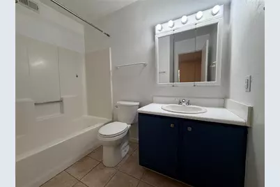 83 SE 16th Avenue #E102, Gainesville, FL 32601 - Photo 17