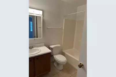 83 SE 16th Avenue #E102, Gainesville, FL 32601 - Photo 11