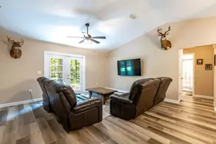 15713 N W 268th Terrace, High Springs, FL 32643 - Photo 9
