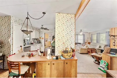 20104 NW 184th Terrace, High Springs, FL 32643 - Photo 9