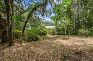 1237 Cardinal Ln, Deland, FL 32720 - Photo 71