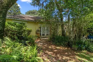 1237 Cardinal Ln, Deland, FL 32720 - Photo 73