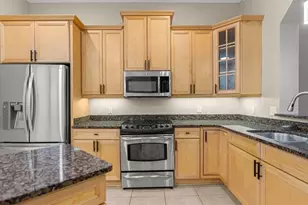 1852 NW 34th St, Gainesville, FL 32605 - Photo 15