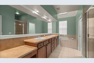 1852 NW 34th Street #24, Gainesville, FL 32605 - Photo 57