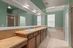 1852 NW 34th St, Gainesville, FL 32605 - Photo 57