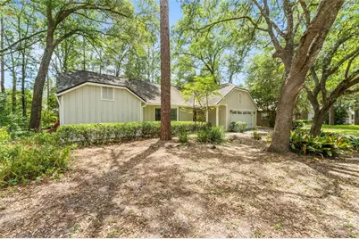 8005 SW 47th Court, Gainesville, FL 32608 - Photo 9