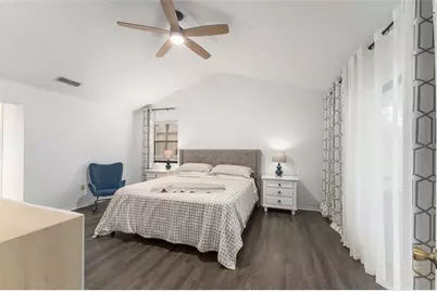 8005 SW 47th Court, Gainesville, FL 32608 - Photo 21
