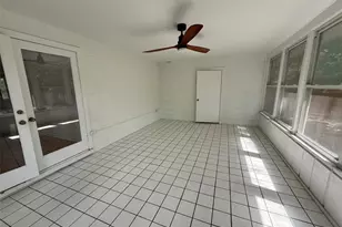 3929 SW 21st St, Gainesville, FL 32608 - Photo 11