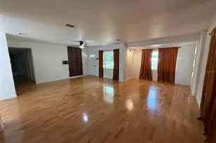 3929 SW 21st St, Gainesville, FL 32608 - Photo 5