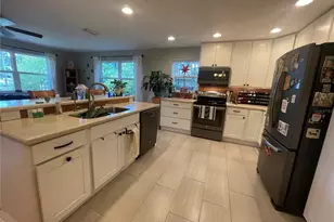 1317 NW 4th St, Gainesville, FL 32601 - Photo 5