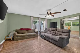 1805 NE 6th Ter, Gainesville, FL 32609 - Photo 13
