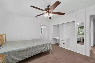 1805 NE 6th Ter, Gainesville, FL 32609 - Photo 19