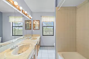 251 Cue Lake Dr, Hawthorne, FL 32640 - Photo 15