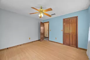 251 Cue Lake Dr, Hawthorne, FL 32640 - Photo 17