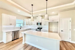 146 SW 212th Dr, Newberry, FL 32669 - Photo 5