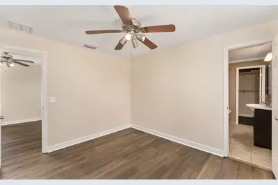 18673 NW 252nd Street, High Springs, FL 32643 - Photo 9