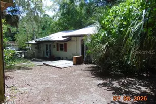 2105 NW 16th Terrace NW, Gainesville, FL 32605 - Photo 17