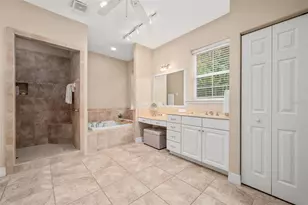3883 SW 21st Dr, Gainesville, FL 32608 - Photo 21