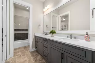 828 SW 131st St, Newberry, FL 32669 - Photo 29