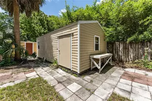 1038 NE 14th Ave, Gainesville, FL 32601 - Photo 35