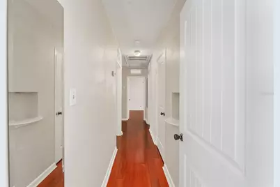 1038 NE 14th Avenue, Gainesville, FL 32601 - Photo 13