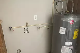 1701 NE 28th St, Gainesville, FL 32609 - Photo 23