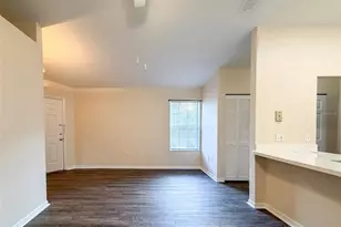 4003 SW 27th St, Gainesville, FL 32608 - Photo 7
