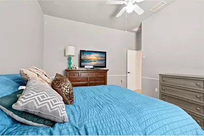 2015 NW 89th Drive, Gainesville, FL 32606 - Photo 23