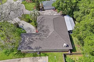 2015 NW 89 Dr, Gainesville, FL 32606 - Photo 35