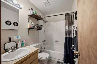 2902 NW 39th Place, Gainesville, FL 32605 - Photo 9