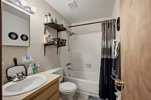 2902 NW 39th Pl, Gainesville, FL 32605 - Photo 9