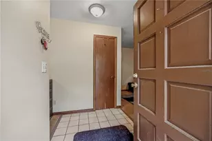 2902 NW 39th Pl, Gainesville, FL 32605 - Photo 3