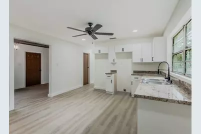 1440 SE 1st Terrace, Gainesville, FL 32601 - Photo 5