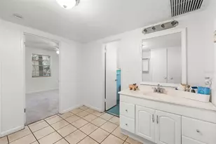 4156 NW 10th St, Gainesville, FL 32609 - Photo 17