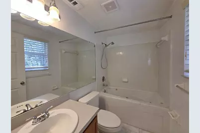 4415 SW 34th St #410, Gainesville, FL 32608 - Photo 17