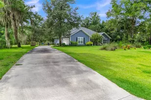 8069 NE 8th Pl, High Springs, FL 32643 - Photo 5