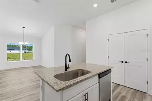 13658 NW 150th Cir, Alachua, FL 32615 - Photo 5