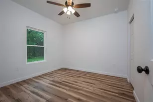 2402 NE 70 St, Gainesville, FL 32609 - Photo 21