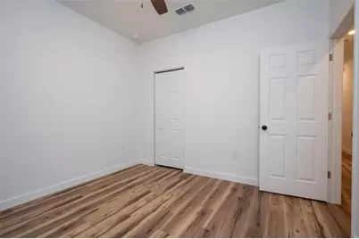 2402 NE 70th Street, Gainesville, FL 32609 - Photo 21