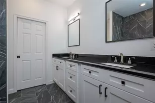 2402 NE 70 St, Gainesville, FL 32609 - Photo 15